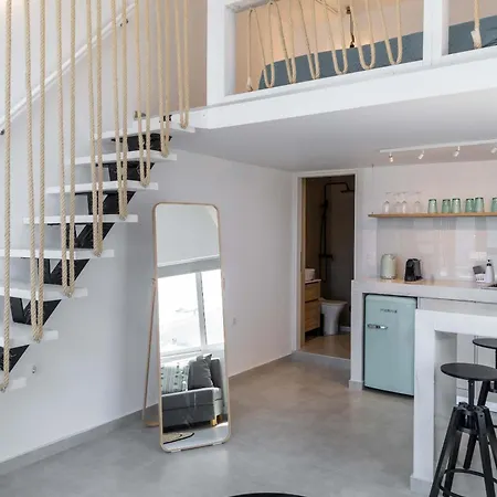 Akti Waterfront Modern Lofts - Pelagos Apartment Adamantas (Milos)