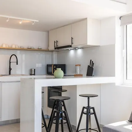 Akti Waterfront Modern Lofts - Pelagos Adamantas (Milos)