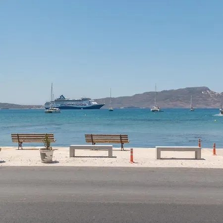 Akti Waterfront Modern Lofts - Pelagos Adamantas (Milos)